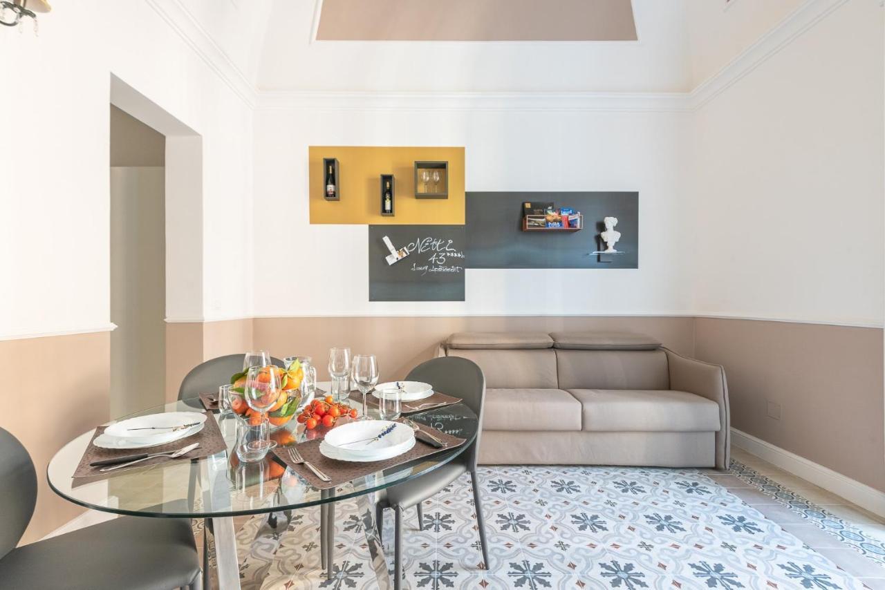 Nitti43 Luxury Apartment Tarento Exterior foto