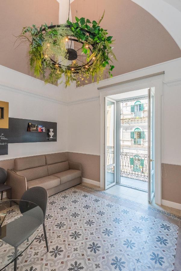 Nitti43 Luxury Apartment Tarento Exterior foto